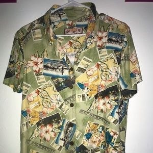 SOLD // Vintage Hawaiian Shirt 1980s